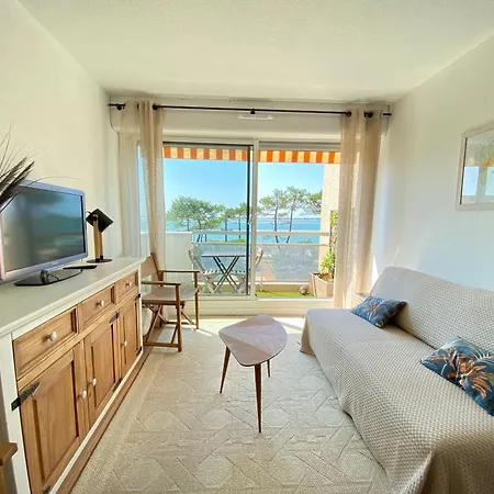 Daire A146 2 Pieces Luminuex Vue Parking Moulleau *